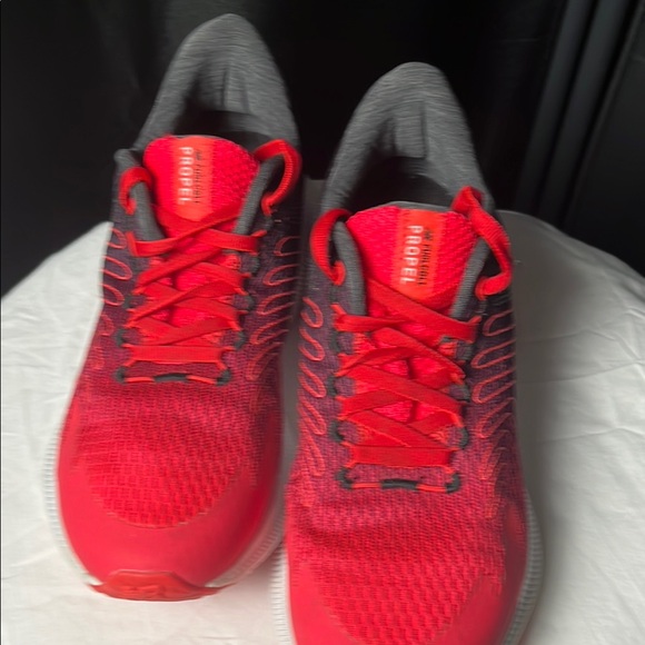new balance Shoes - New balance FUELCELL  propel sneakers, size 7 Athletic Shoes